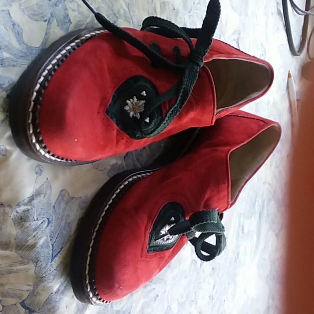 Hans behr red suede Oxford loafers